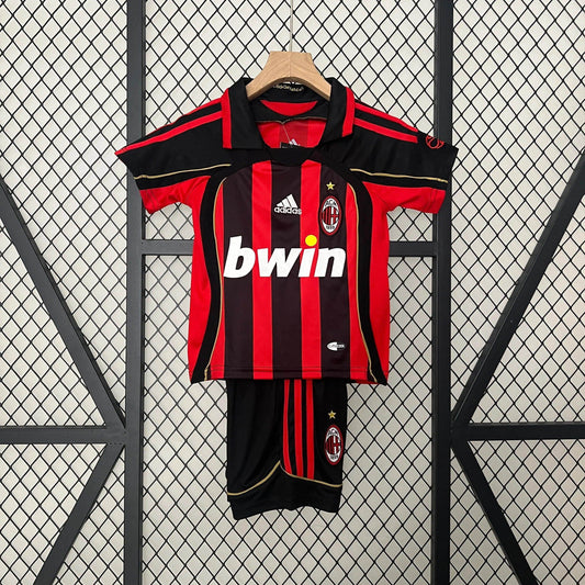 AC Milan Retro 06/07 Home Jersey - JerseyLegacy