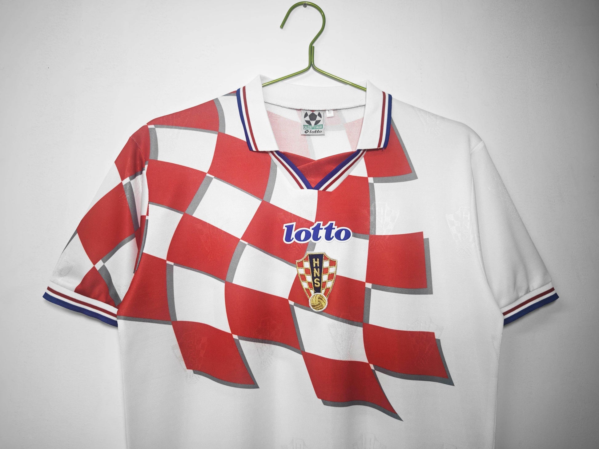 Croatia 1998-1999 Home Kit - JerseyLegacy