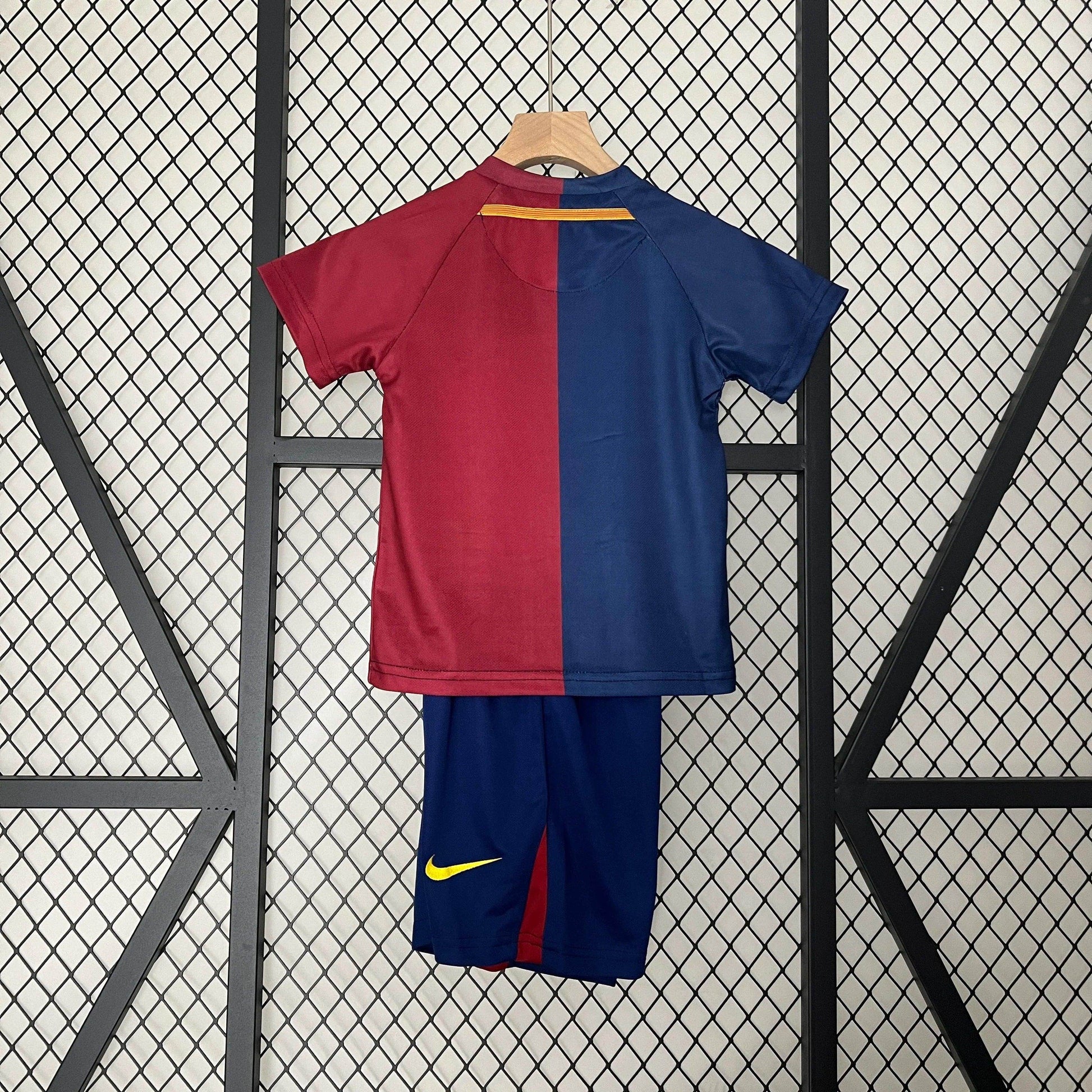 Barcelona 08/09 Home Jersey Kids - JerseyLegacy