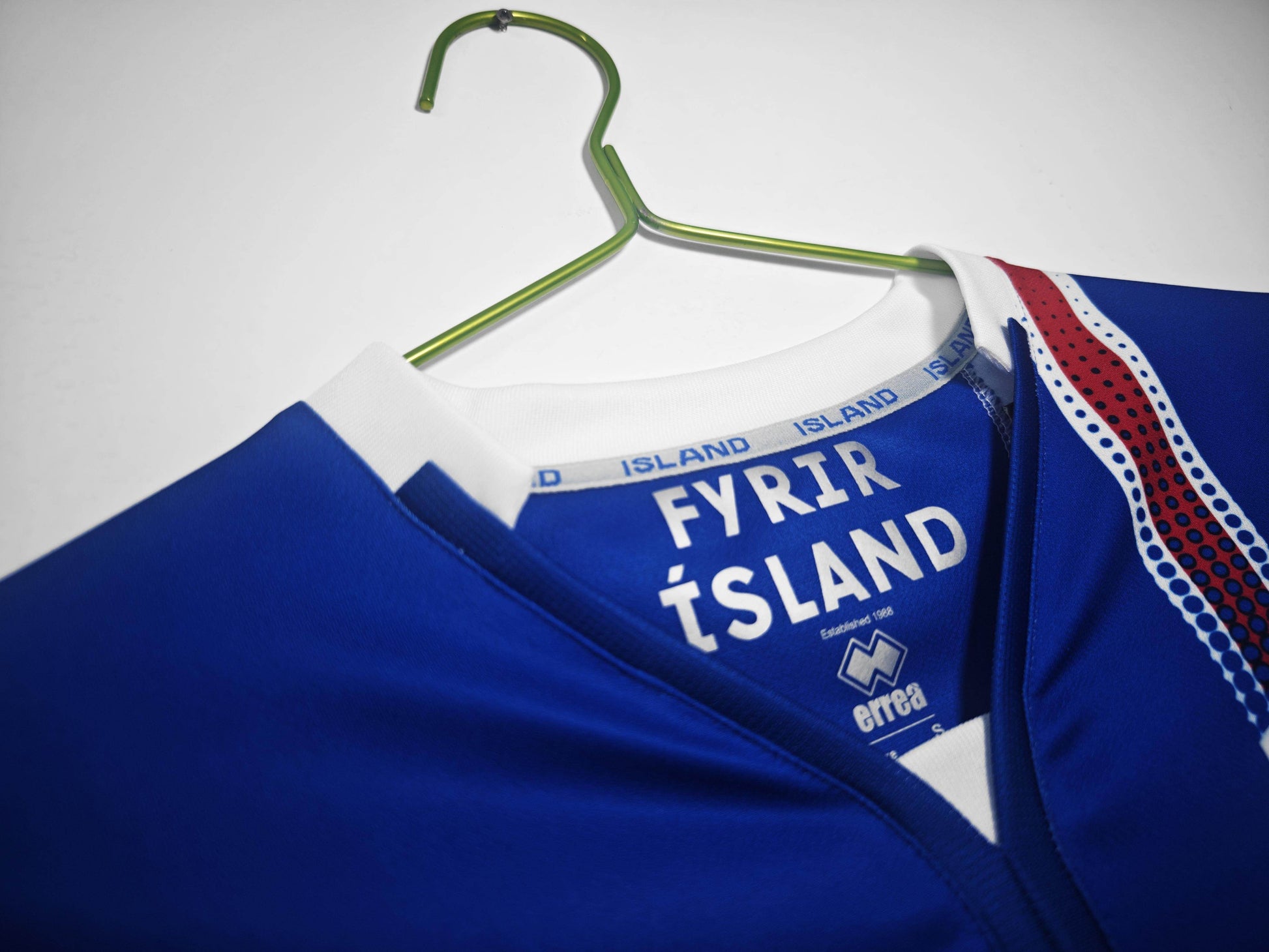 Iceland 2016-2017 Home Kit - JerseyLegacy