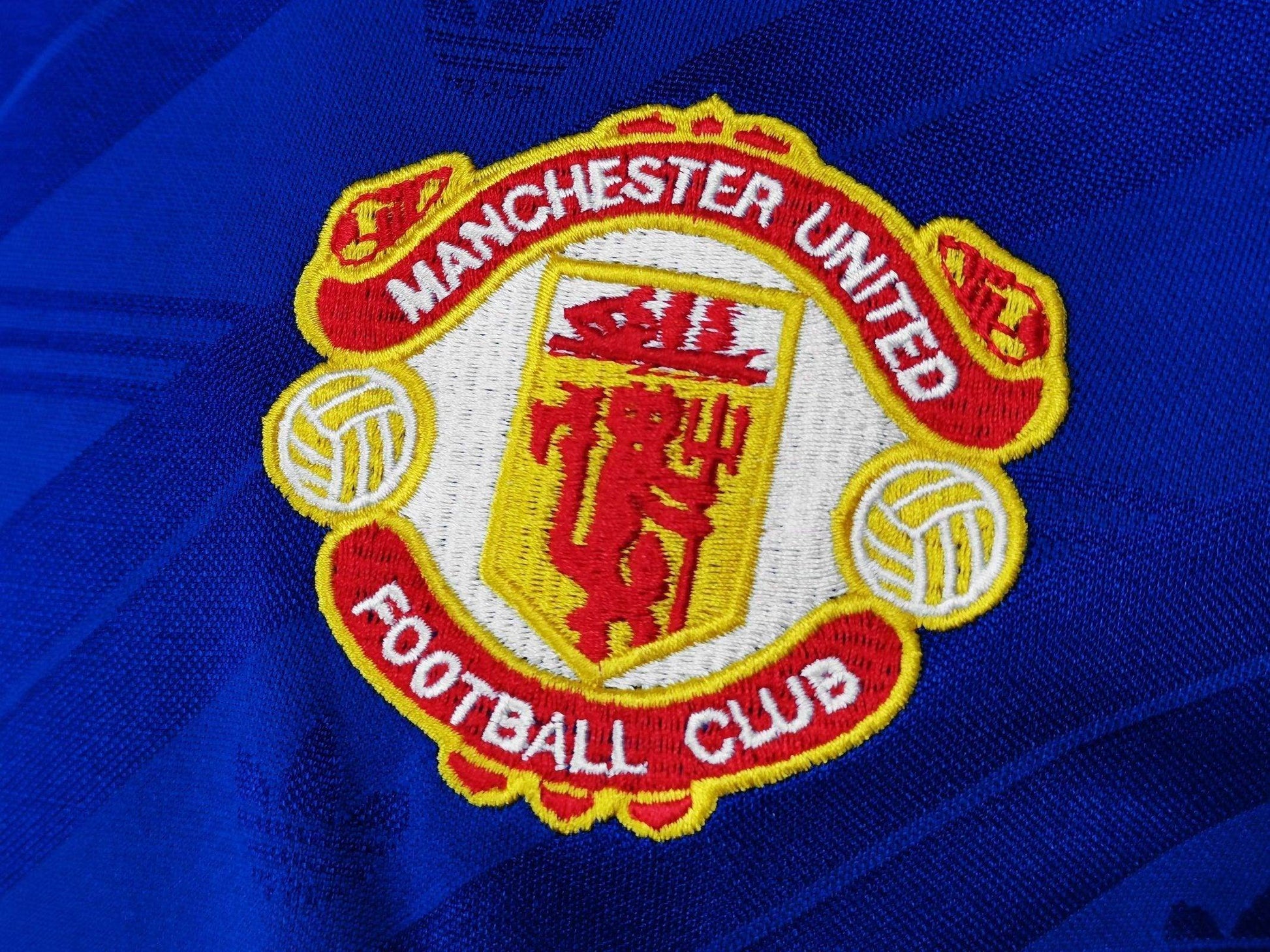 Manchester United 1986-1987 Away Kit - JerseyLegacy