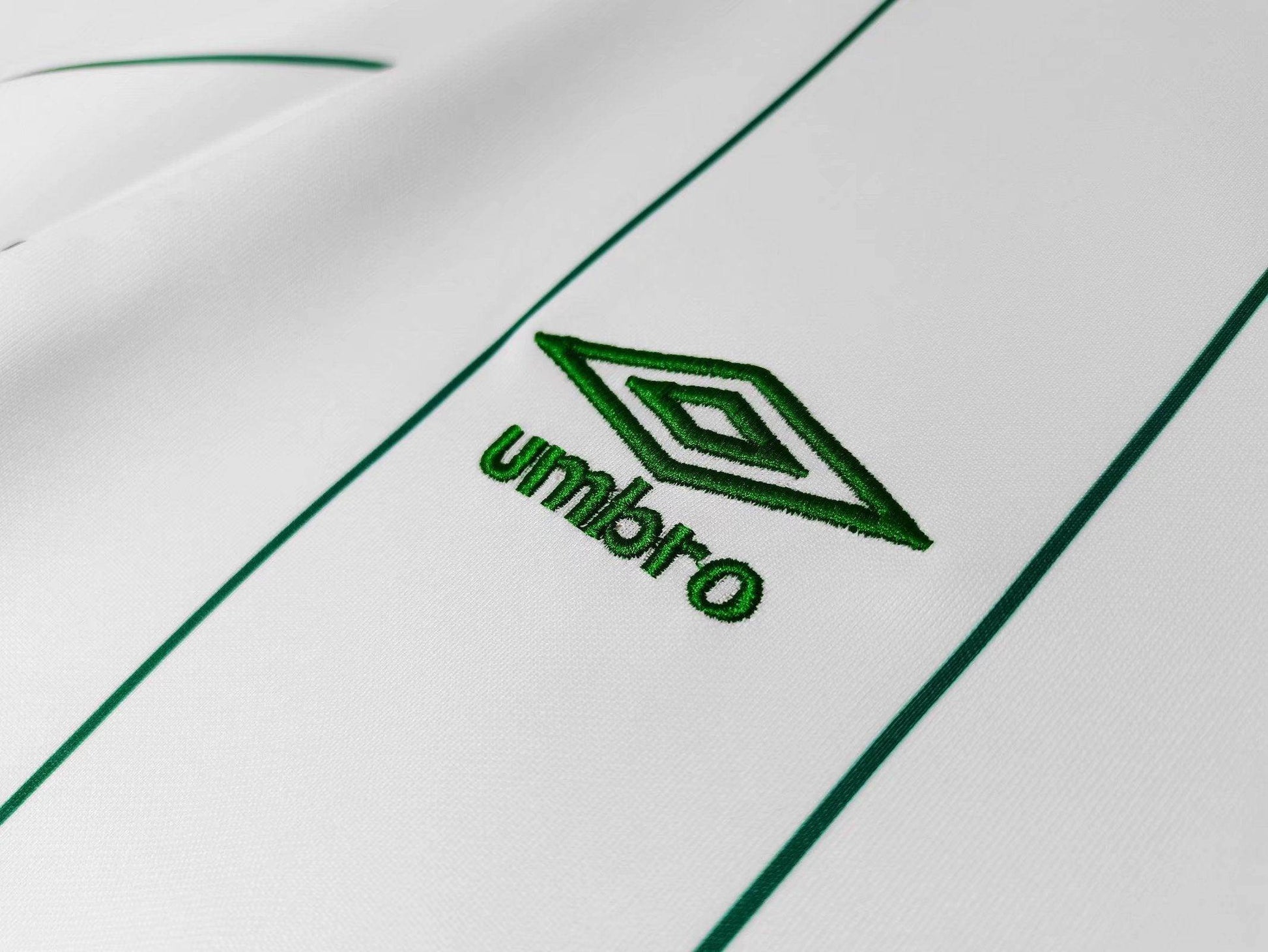 Celtic 1986-1987 Away Kit - JerseyLegacy