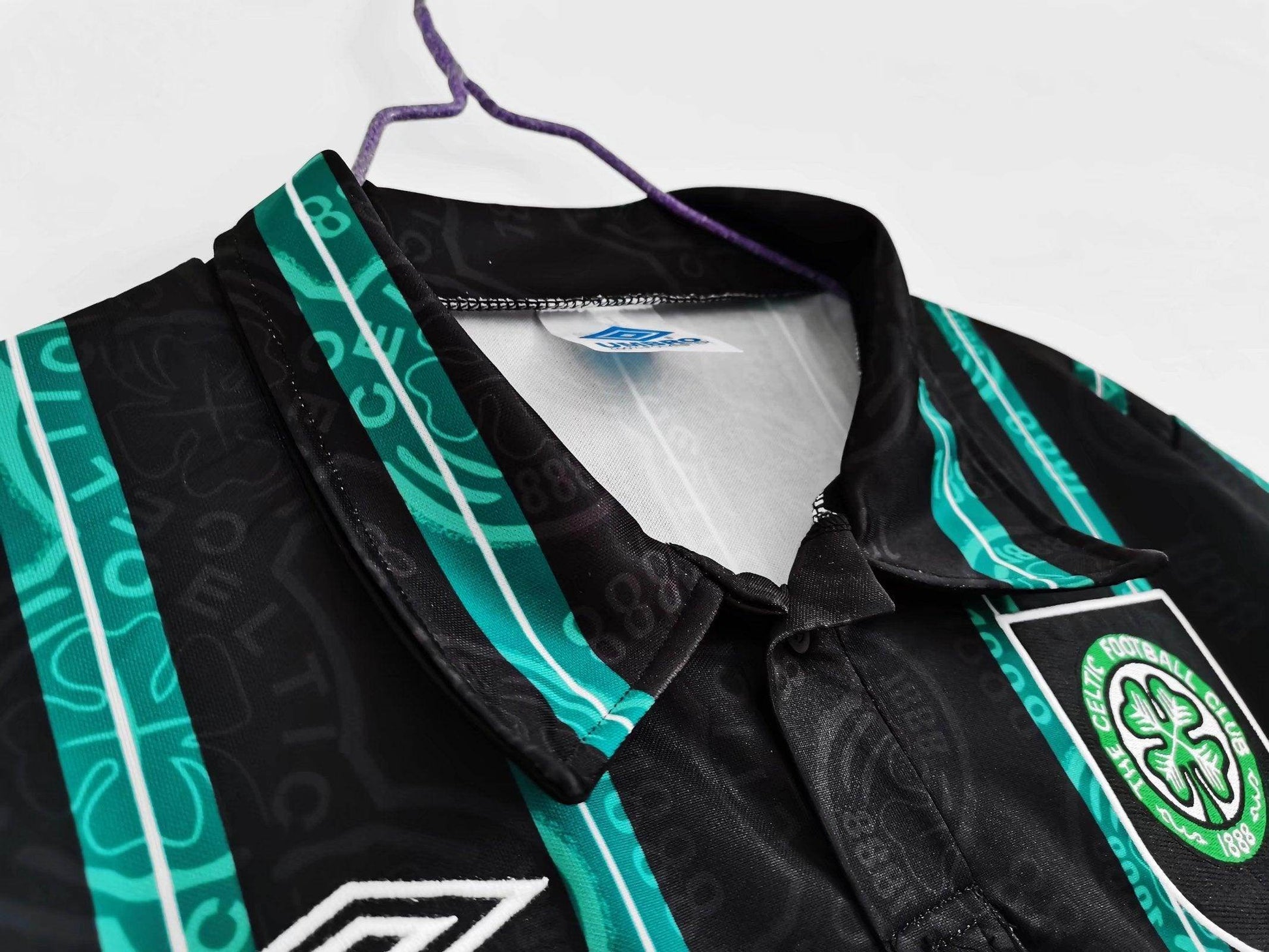 Celtic 1992-1993 Away Kit - JerseyLegacy