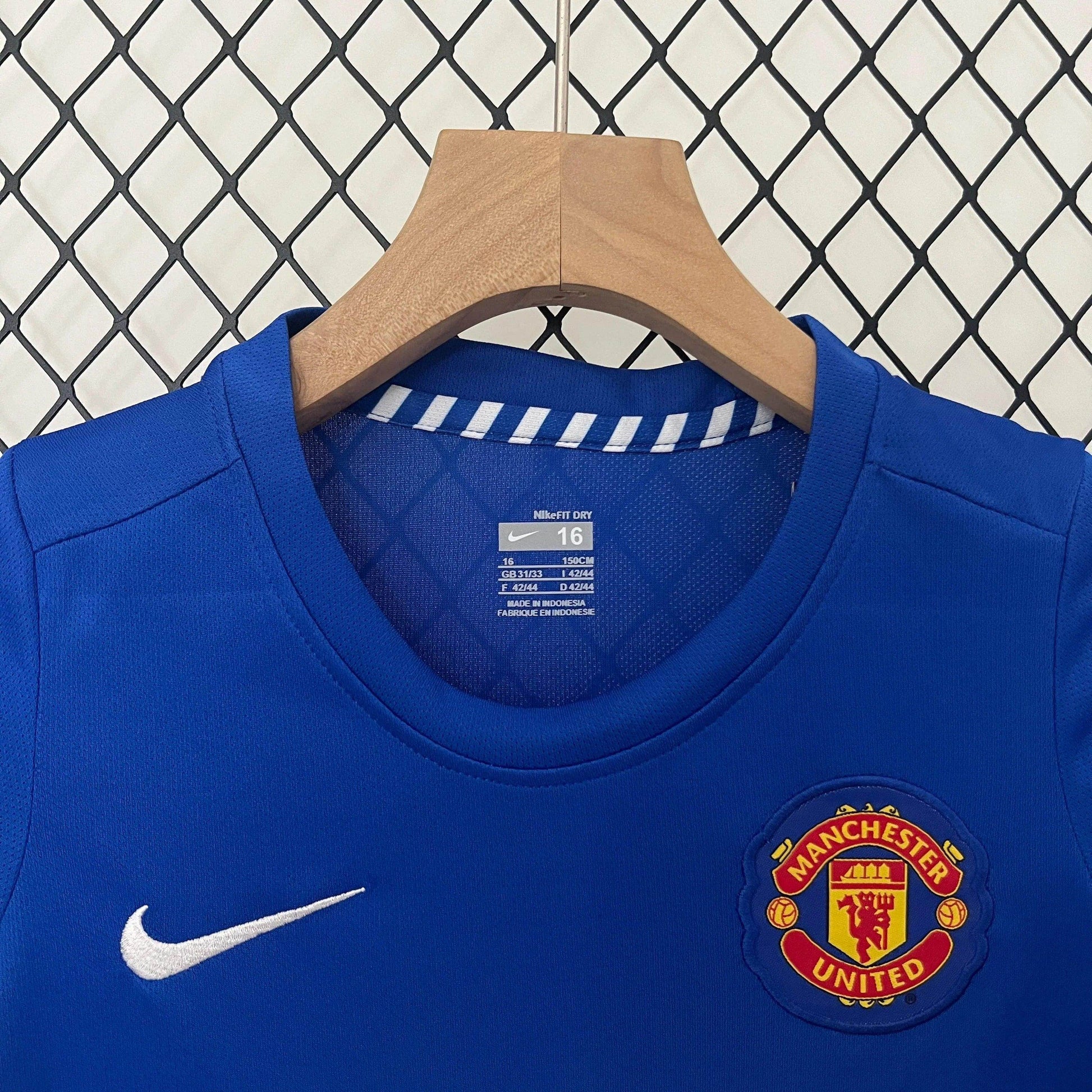 Manchester United Retro 08/09 Third Away Jersey Kids - JerseyLegacy