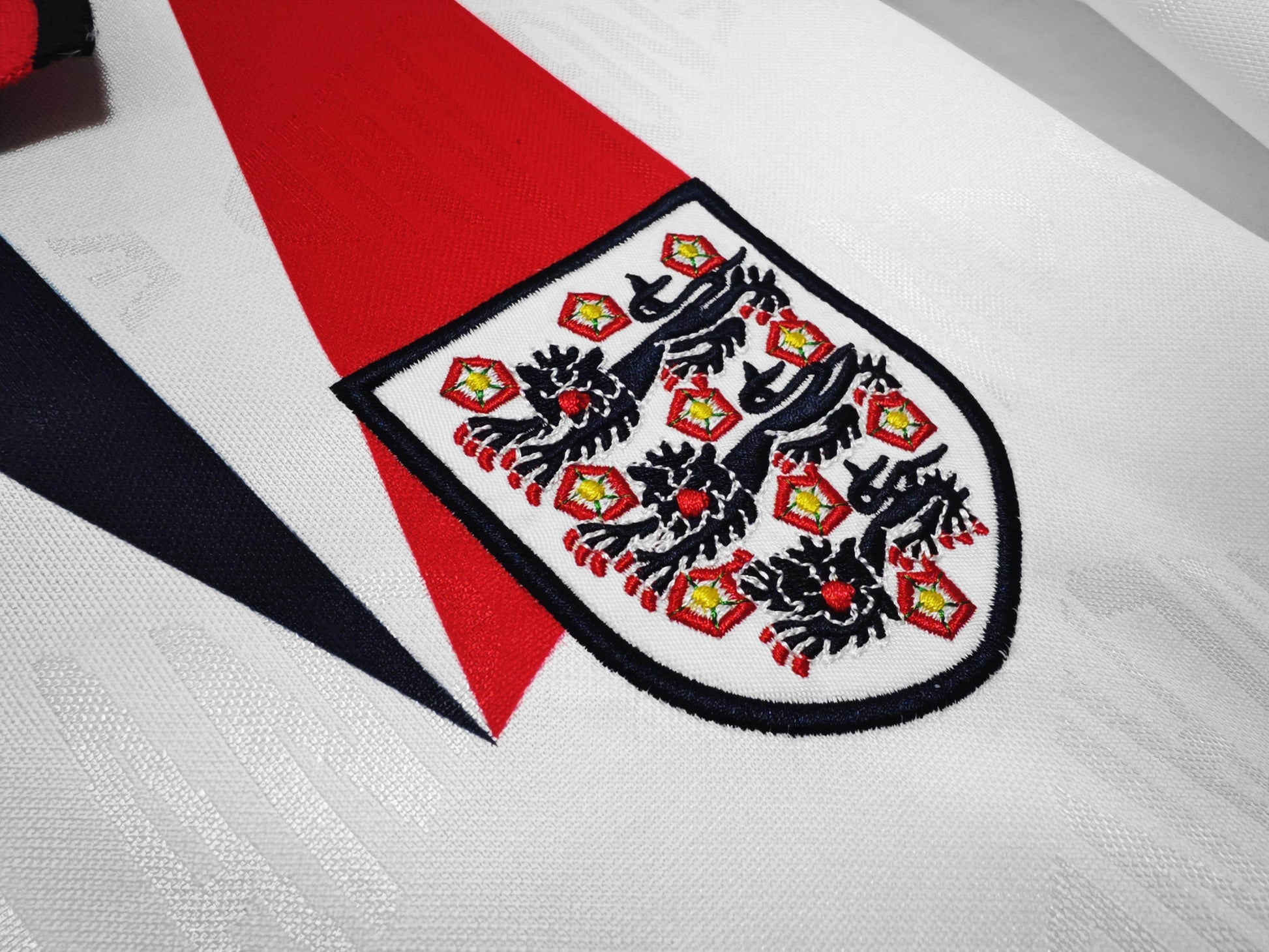 England 1992-1993 Home Kit - JerseyLegacy