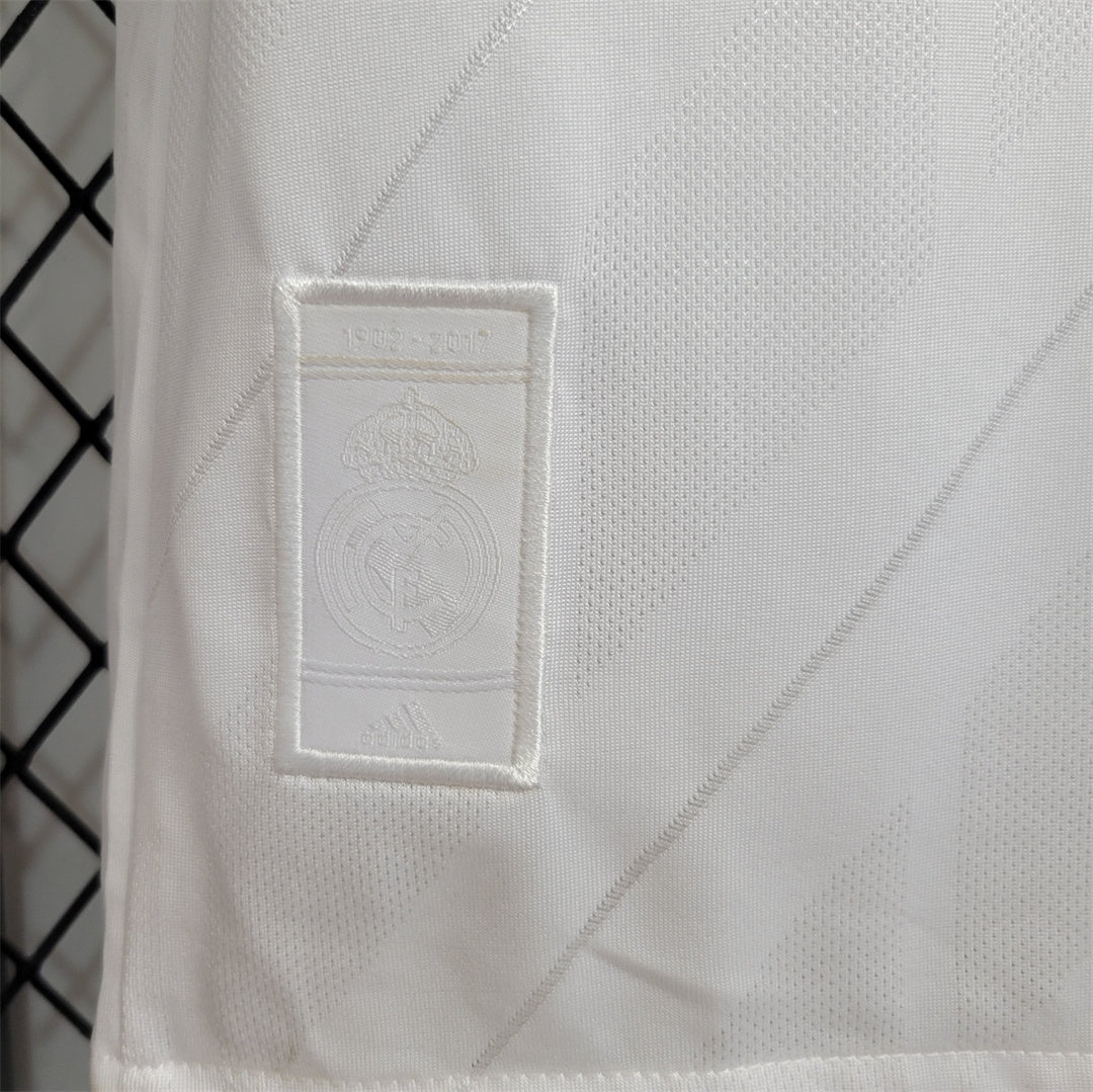 Real Madrid 2017-2018 Away Kit