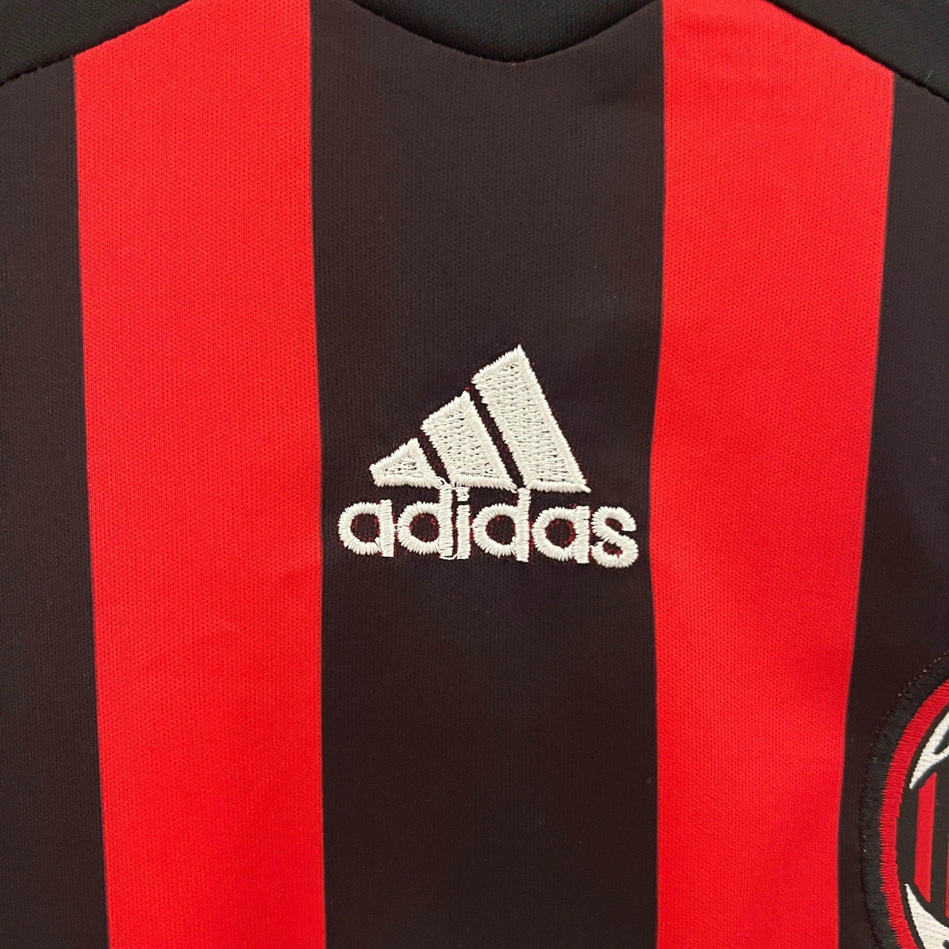 AC Milan Retro 06/07 Home Jersey - JerseyLegacy