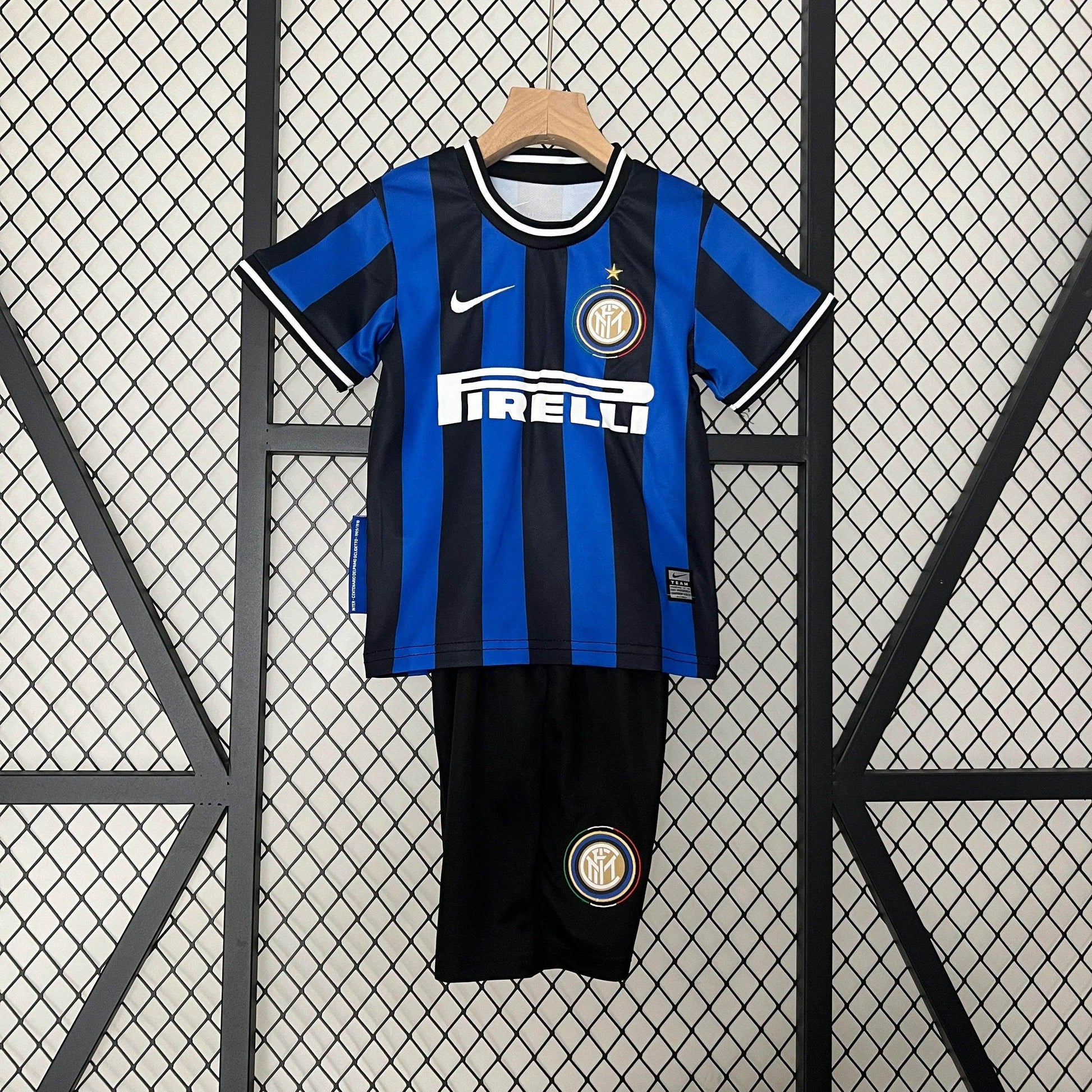 Inter Milan 09/10 Home Jersey Kids - JerseyLegacy