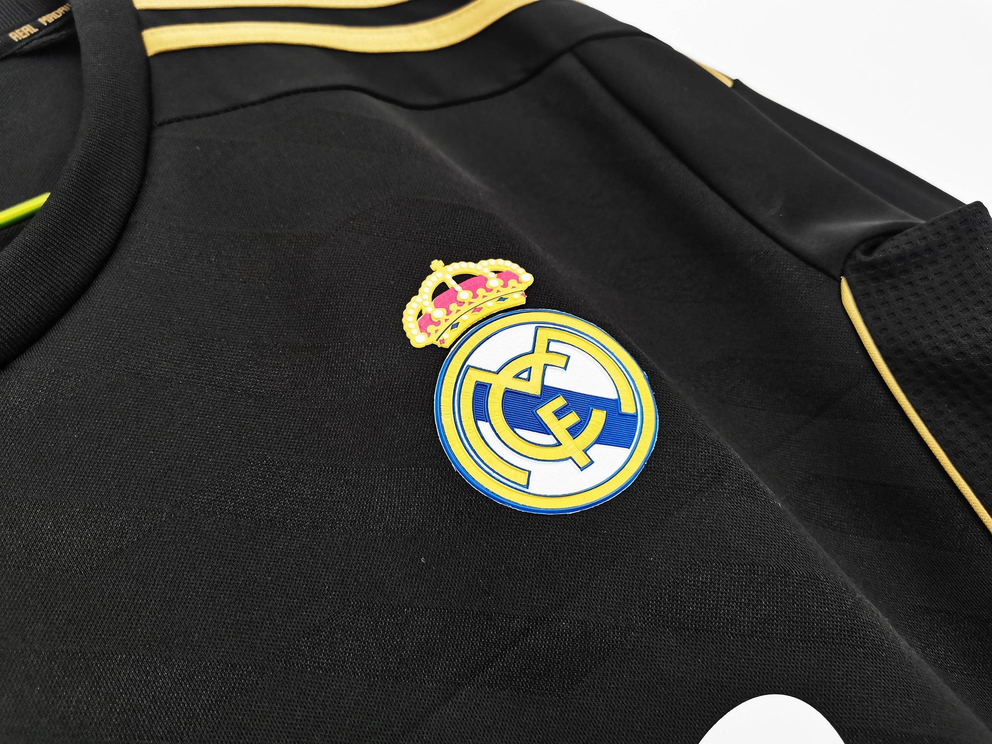 Real Madrid 2012-2013 Away Kit - JerseyLegacy