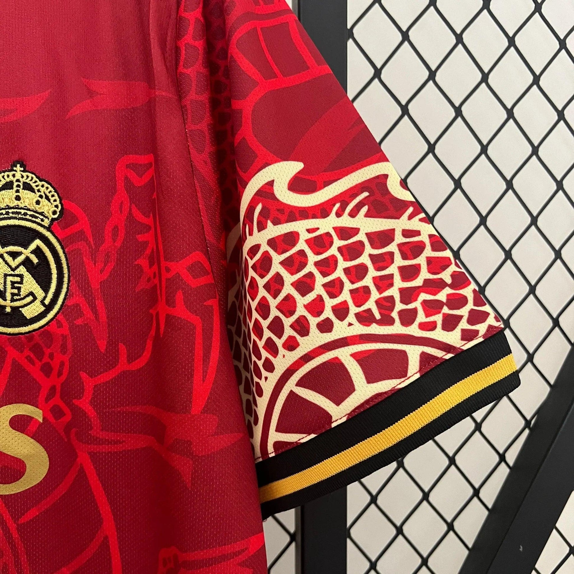 Real Madrid "Dragón De Fuego" Special Kit - JerseyLegacy