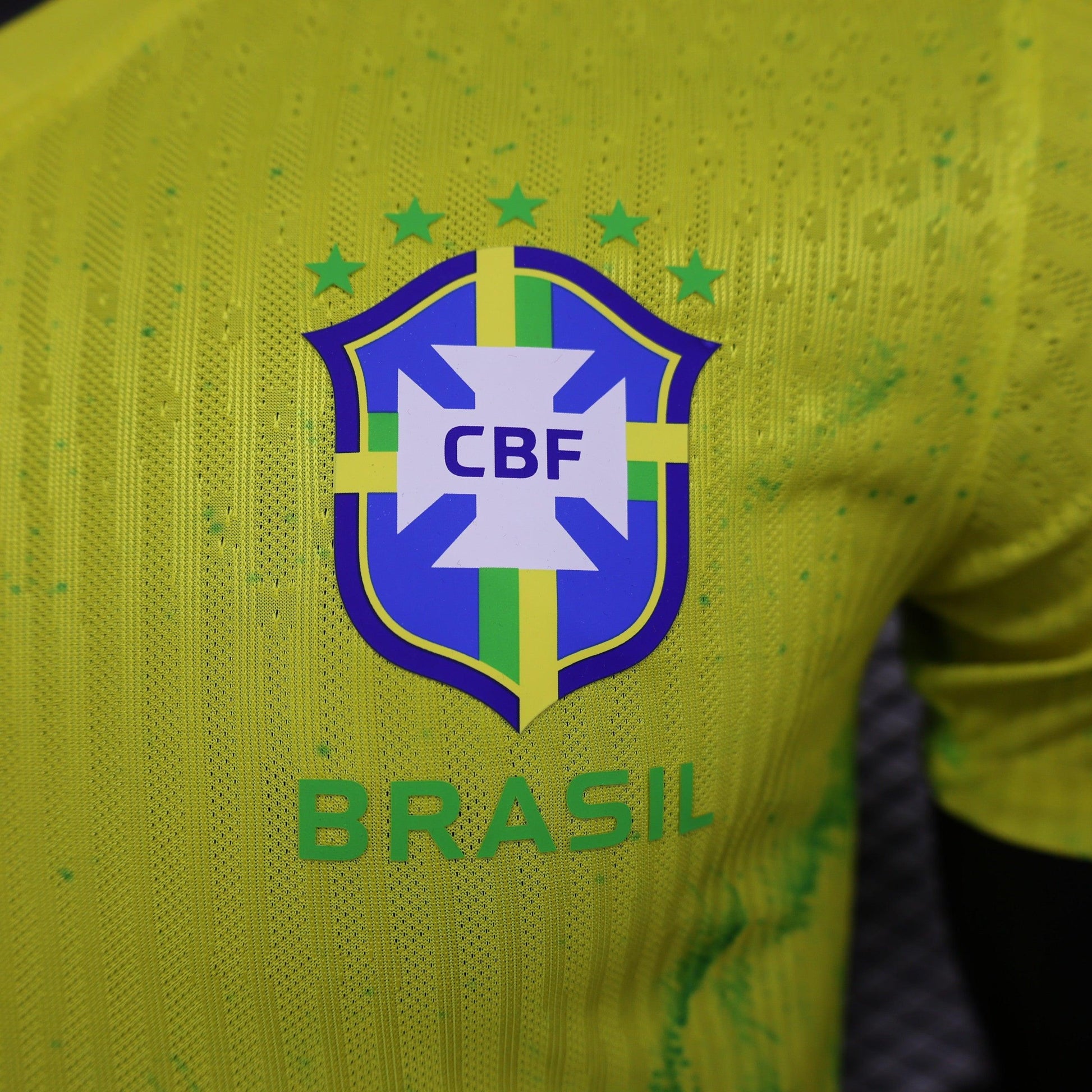 Brazil "Neon Waves" Special Kit - JerseyLegacy