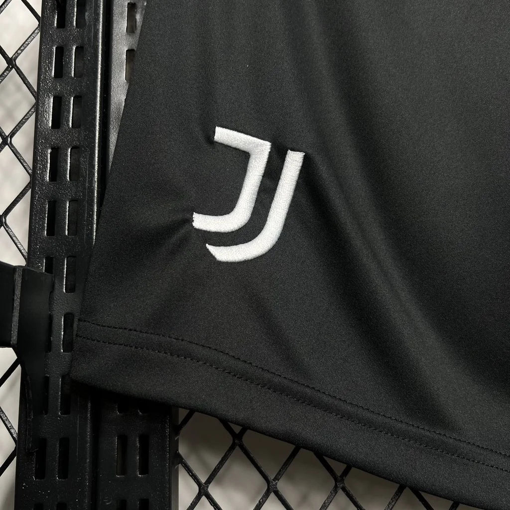 Juventus 24/25 Home Shorts