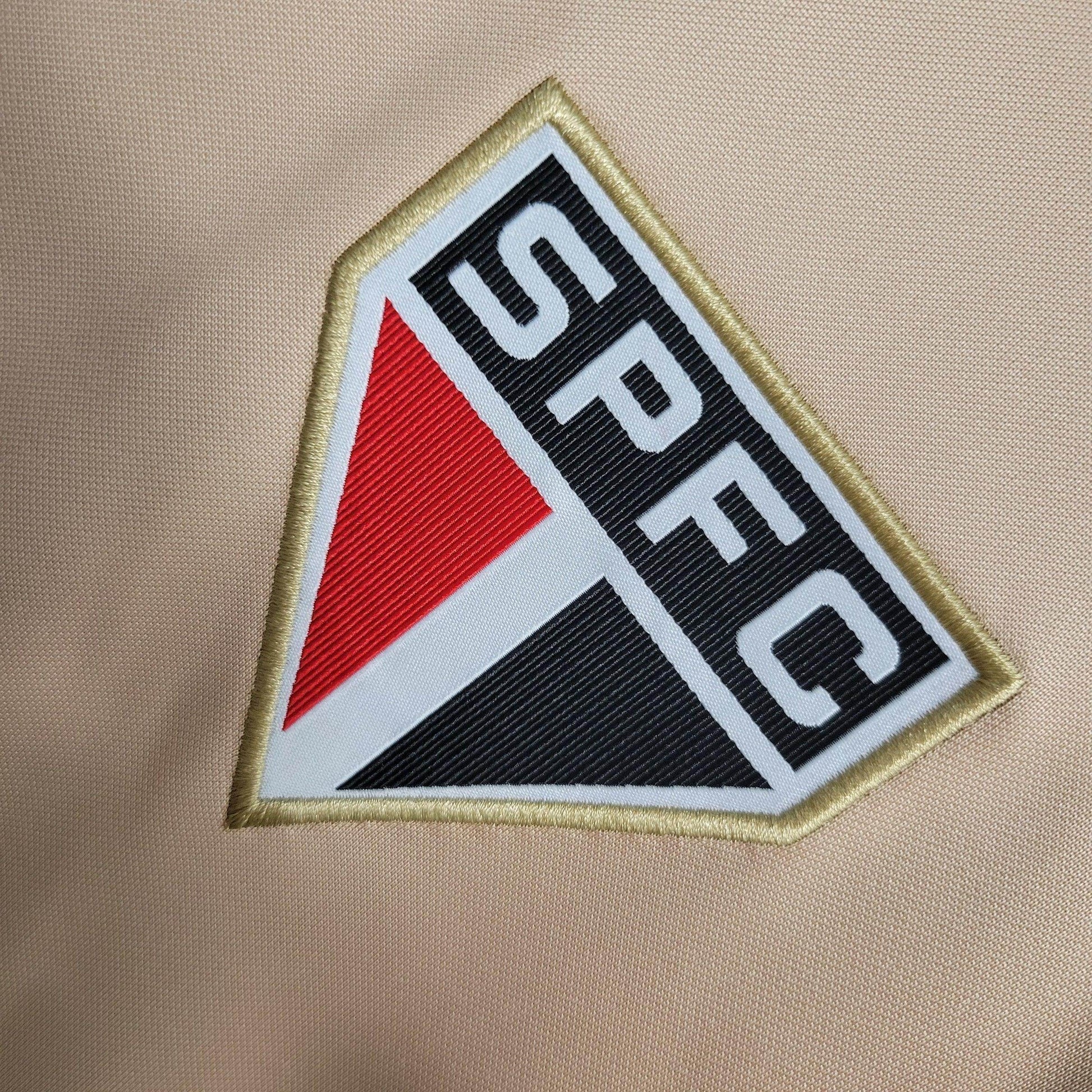 São Paulo Beige Windbreaker Jacket 23/24 - JerseyLegacy