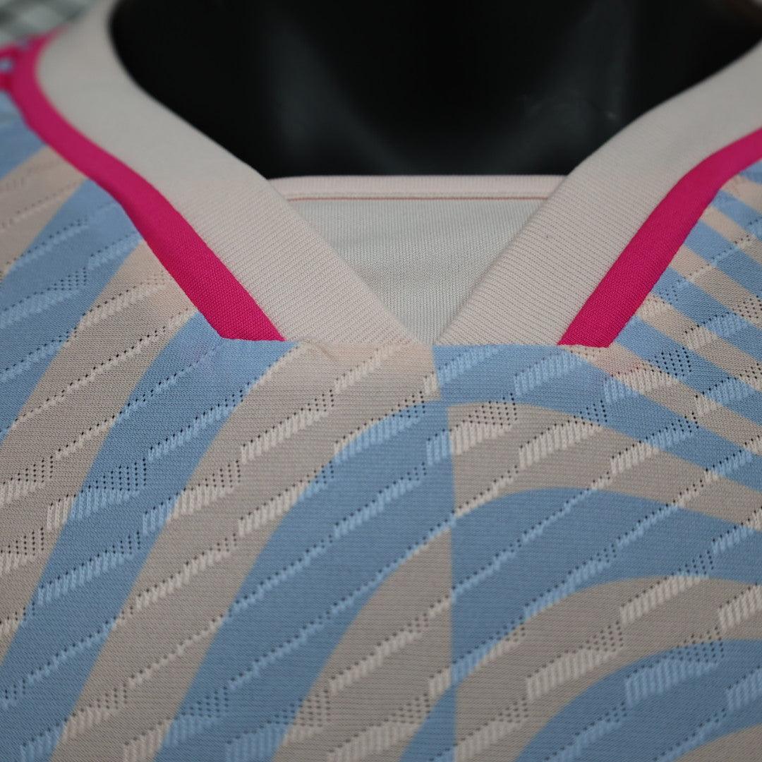 Arsenal "Skywave Elegance" Special Kit - JerseyLegacy