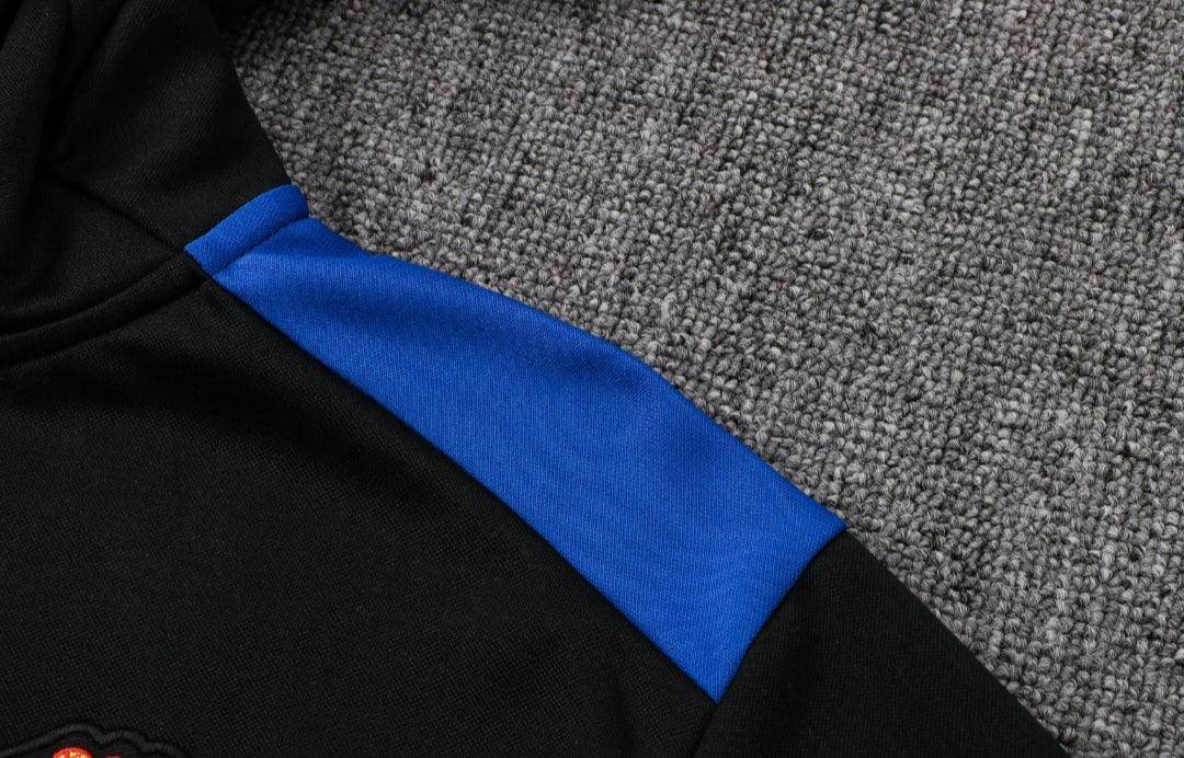 Manchester United Black Tracksuit - JerseyLegacy