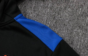 Manchester United Black Tracksuit - JerseyLegacy