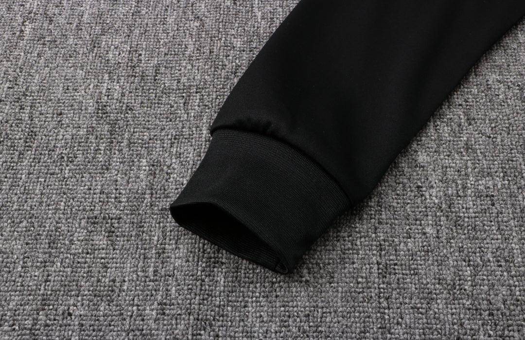 Manchester United Black Tracksuit - JerseyLegacy