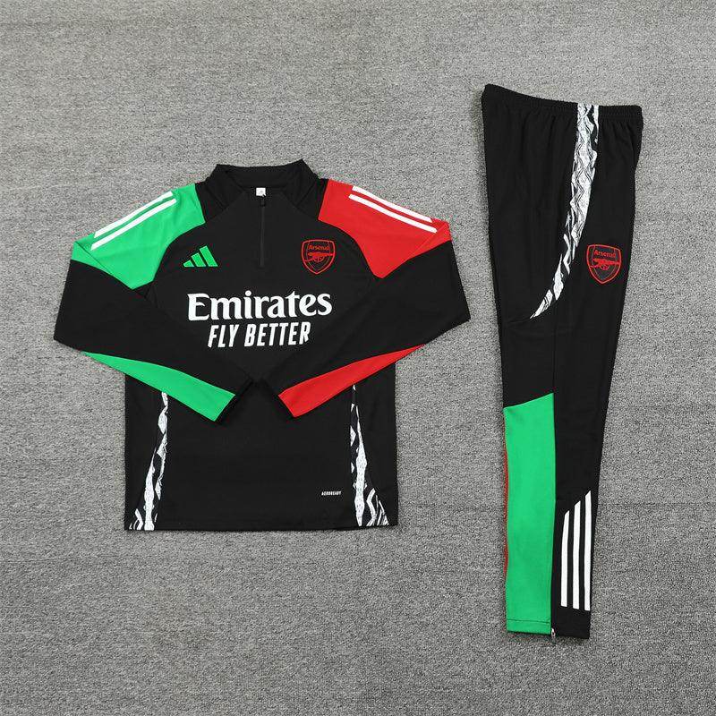 Arsenal Black Tracksuit - JerseyLegacy