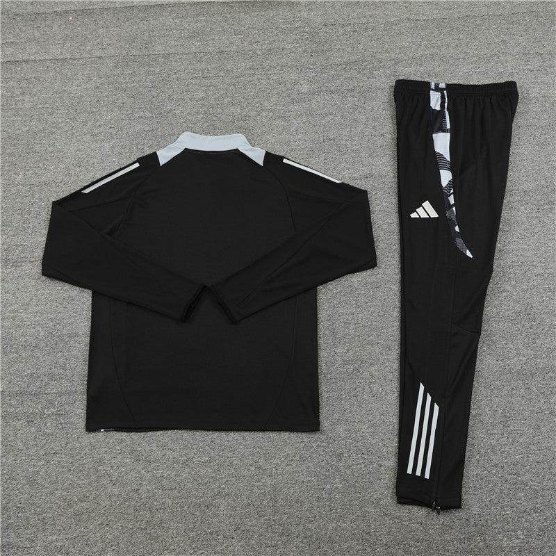 Manchester United Black and White Tracksuit - JerseyLegacy