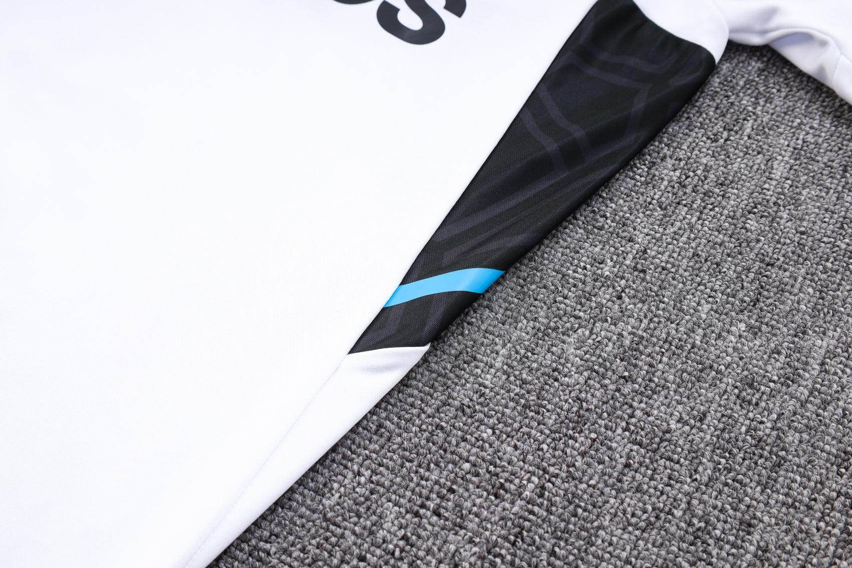 Manchester United Black and White Tracksuit - JerseyLegacy