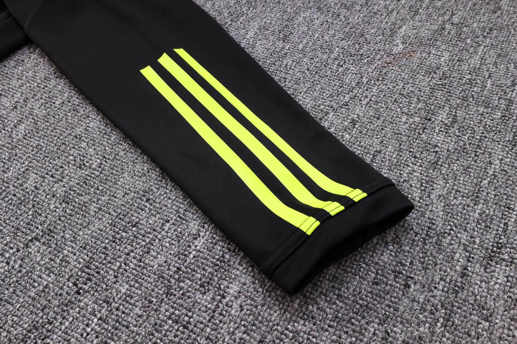 Arsenal Black Tracksuit III - JerseyLegacy