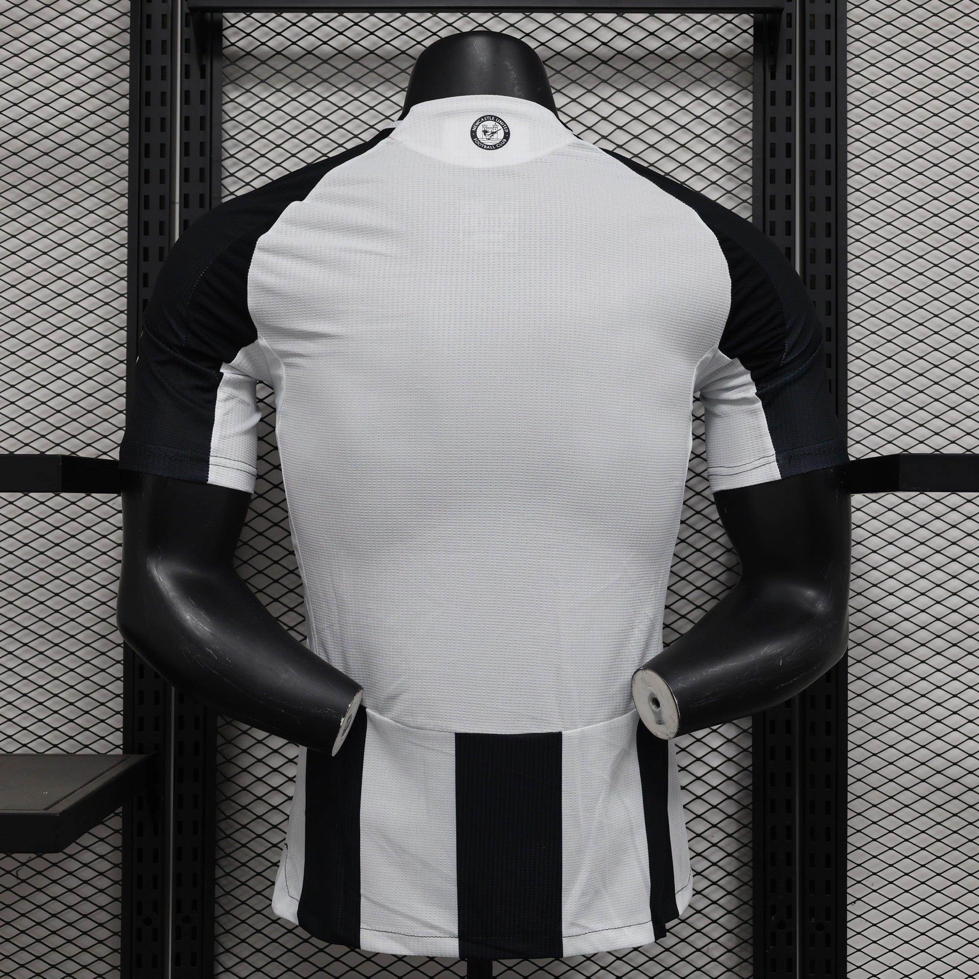 Newcastle United 2024-2025 Home Kit - JerseyLegacy