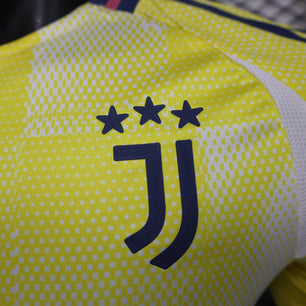 Juventus 2024-2025 Away Kit - JerseyLegacy