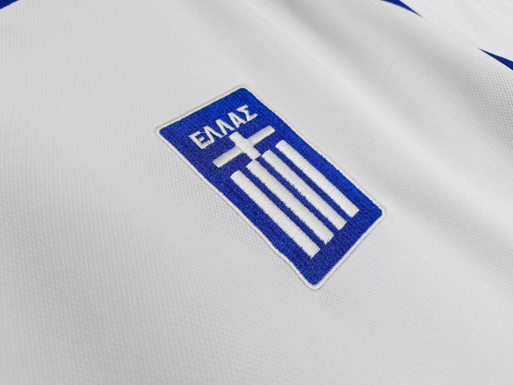 Greece 2004-2005 Home Kit - JerseyLegacy