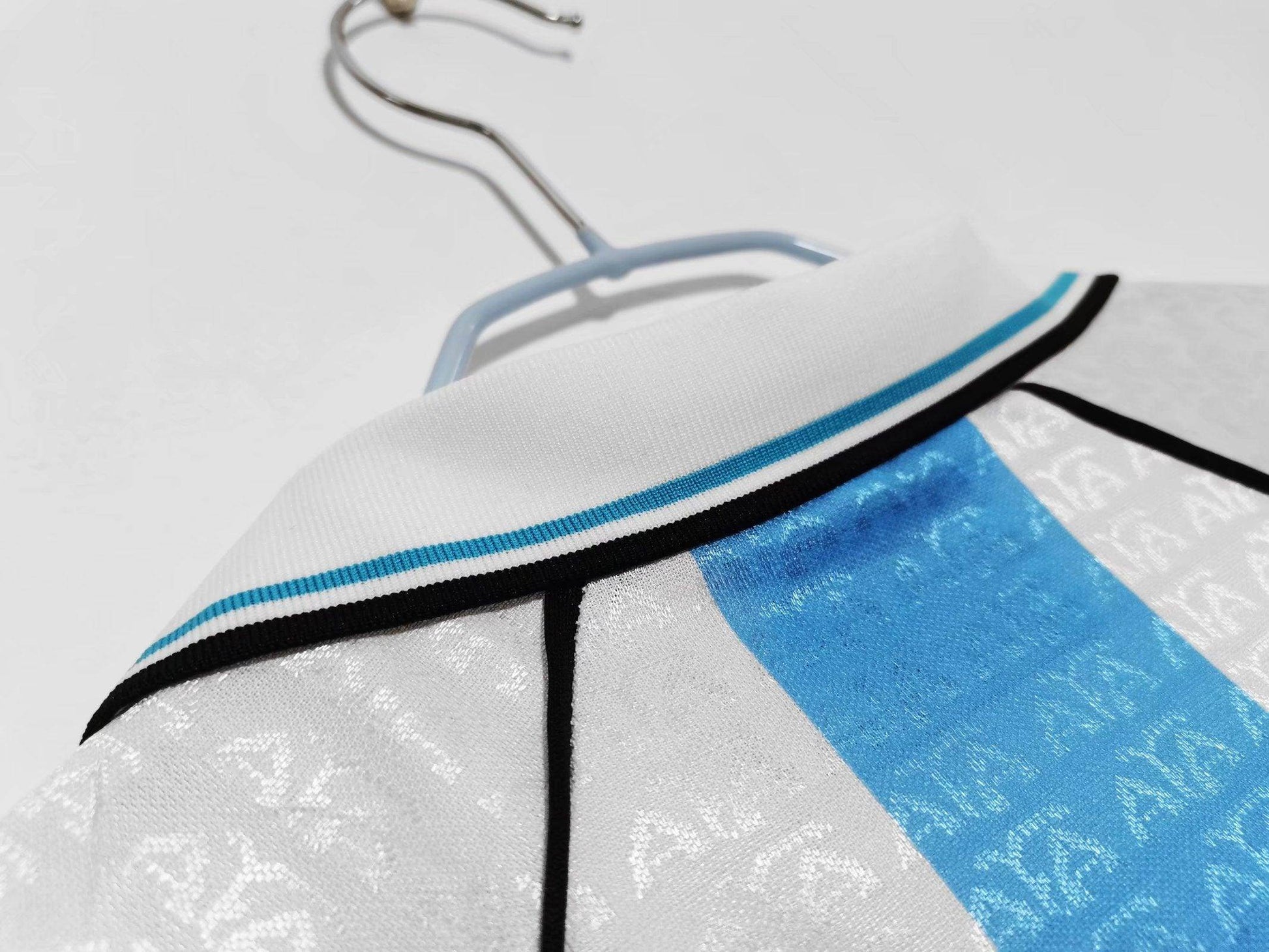 Argentina 1994-1995 Home Kit - JerseyLegacy