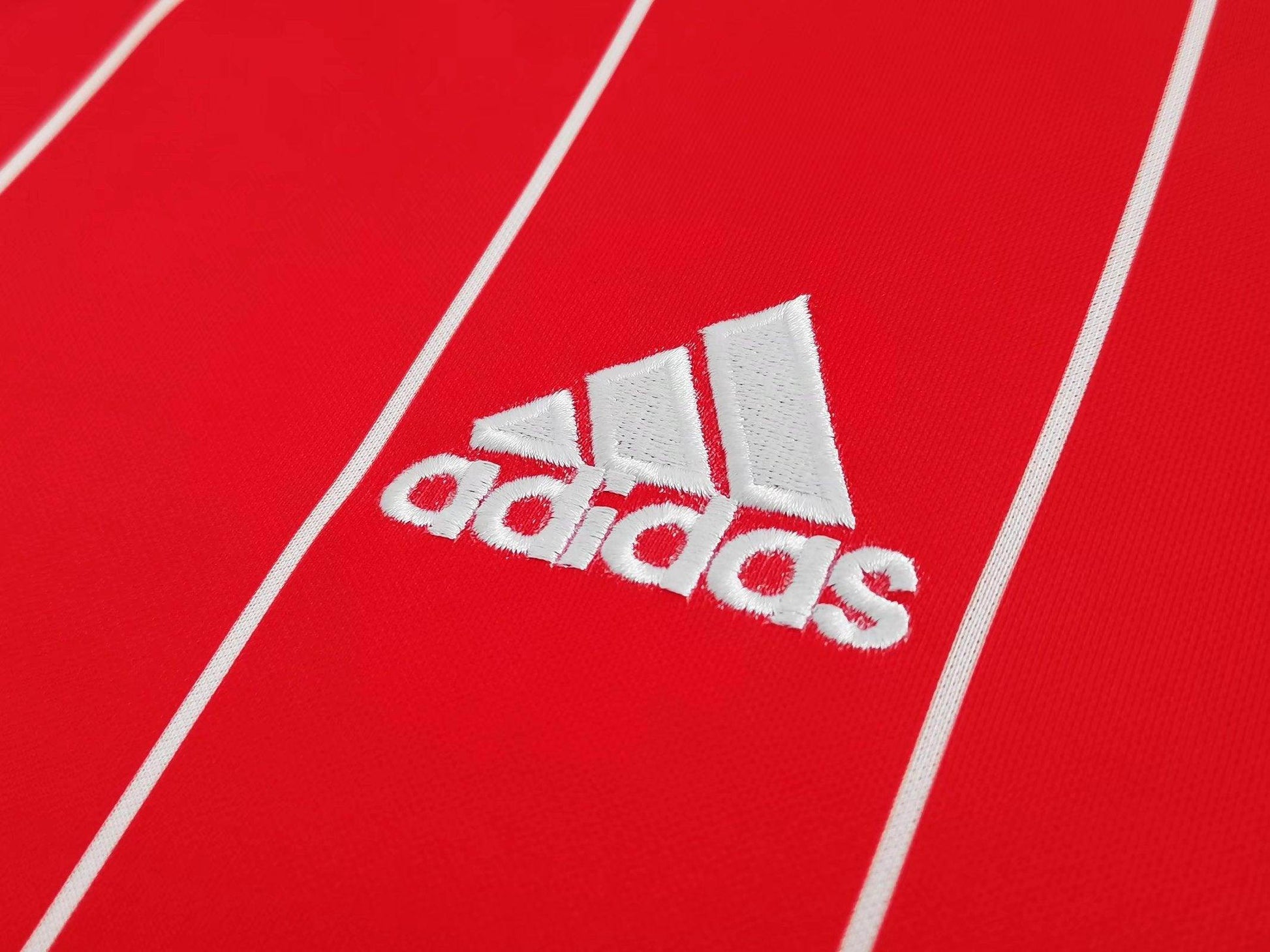 Wales 2015-2016 Home Kit - JerseyLegacy