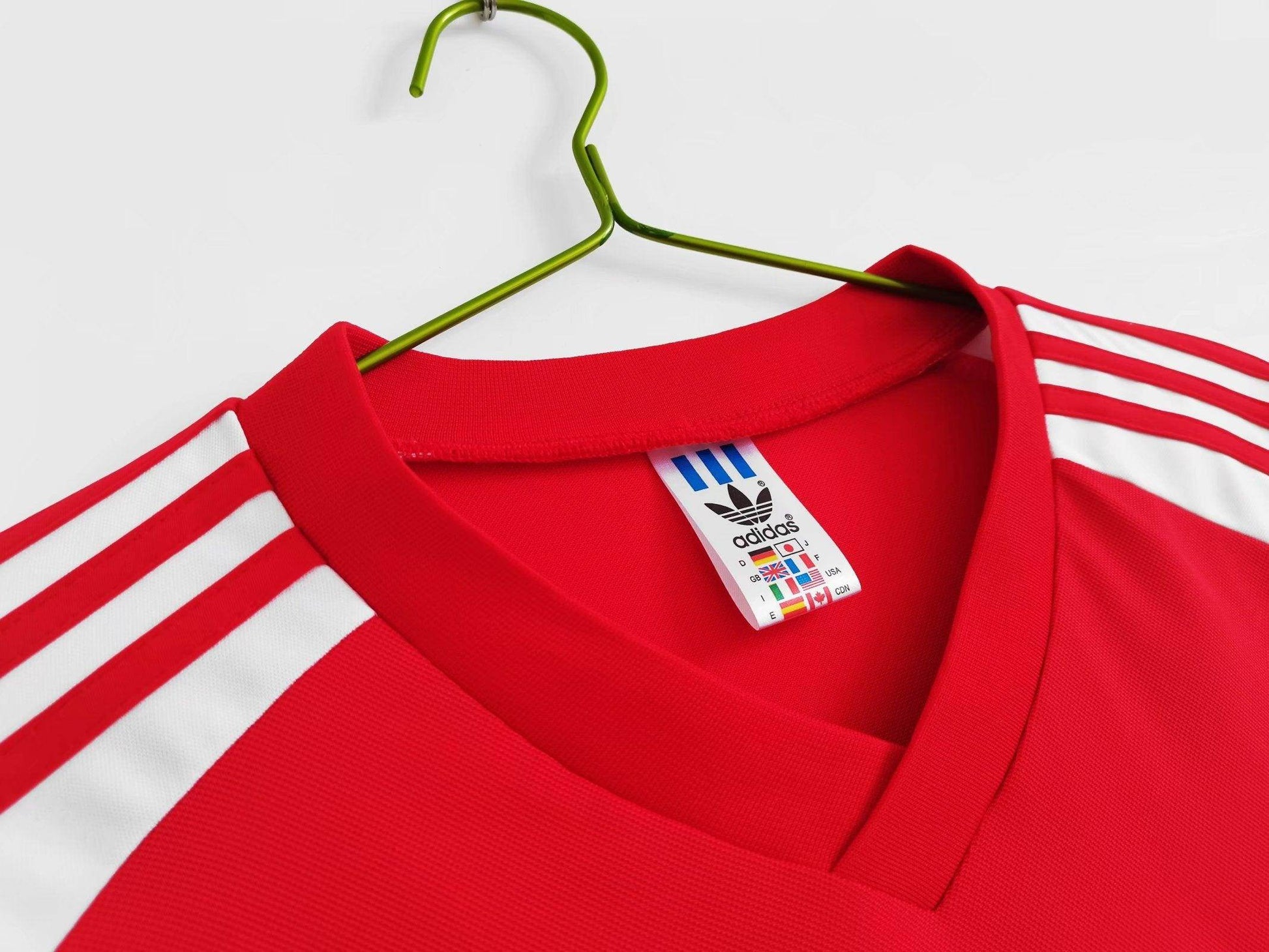 Wales 1982-1983 Home Kit - JerseyLegacy