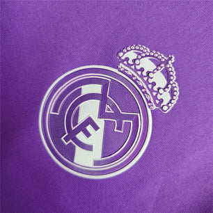 Real Madrid 2016-2017 Away Kit