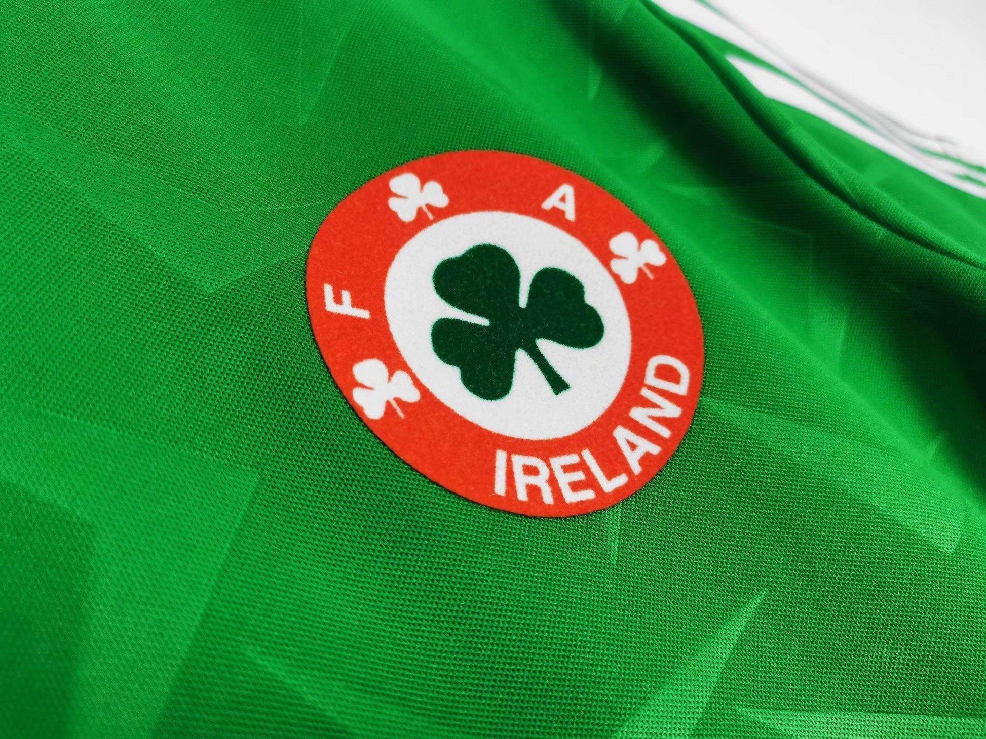 Ireland 1988-1990 Home Kit - JerseyLegacy