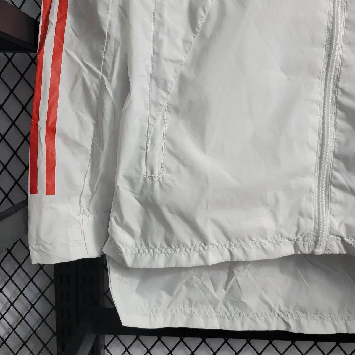 São Paulo II Windbreaker Jacket 23/24 - JerseyLegacy