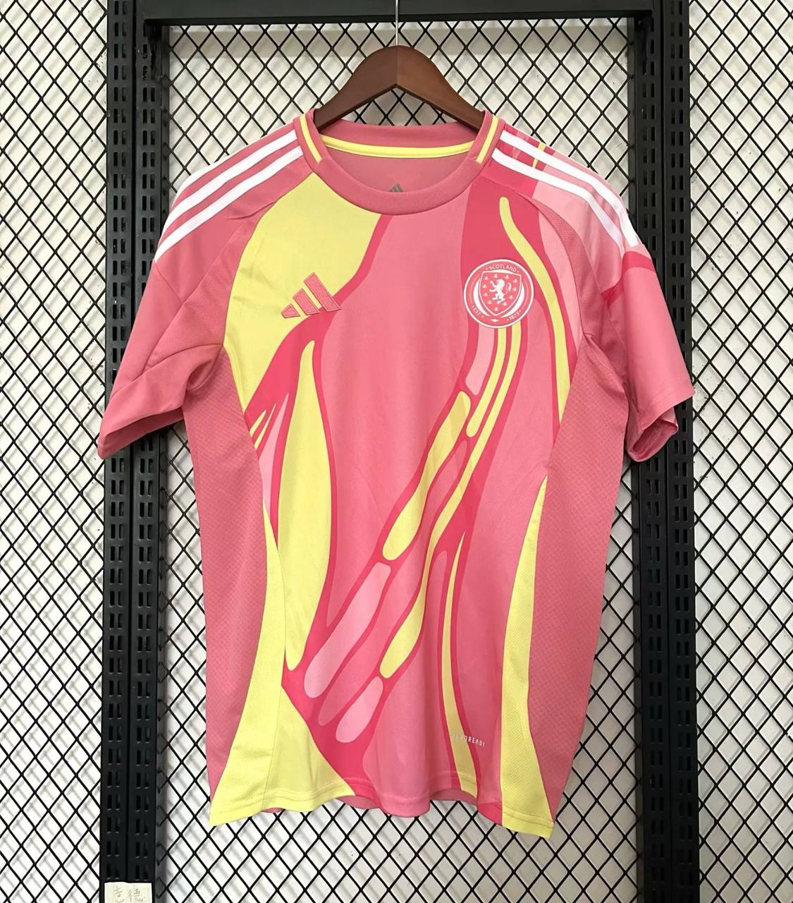 Scotland "Radiant Tartan" Special Kit